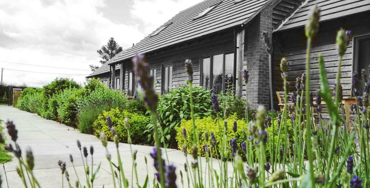 Elm Tree Farm Accommodation Milton Keynes Exterior photo