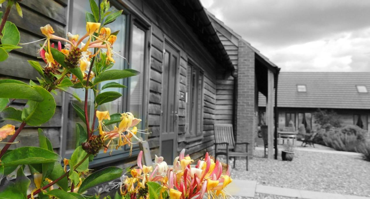 Elm Tree Farm Accommodation Milton Keynes Exterior photo